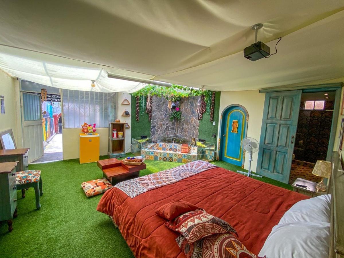 Cosmos Chill - Suite Con Jacuzzi Y Acuario Ambato Exterior foto